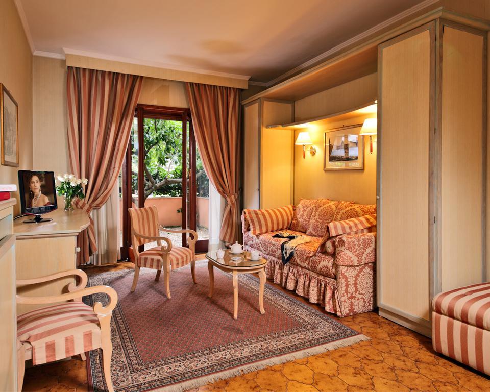 Aurelia Residence San Pietro Aparthotel Рим Экстерьер фото