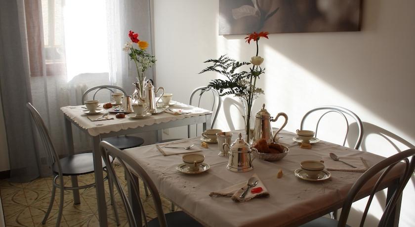 Aurelia Residence San Pietro Aparthotel Рим Экстерьер фото