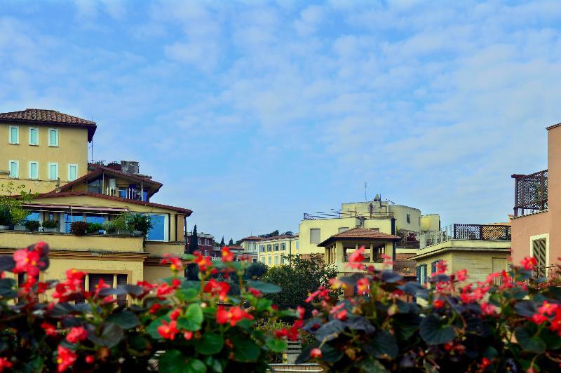 Aurelia Residence San Pietro Aparthotel Рим Экстерьер фото