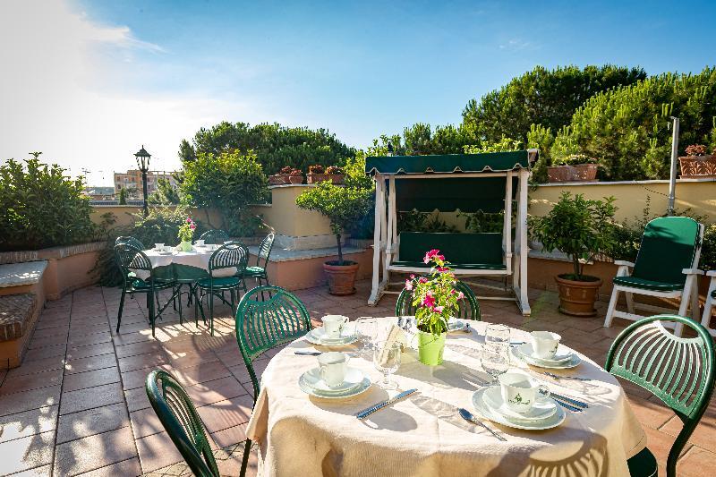 Aurelia Residence San Pietro Aparthotel Рим Экстерьер фото